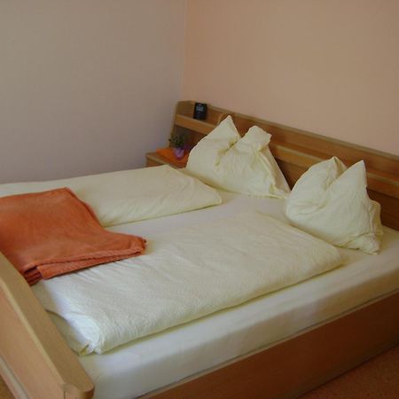 Appartement Roiss Podersdorf am See Extérieur photo